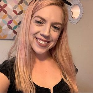 Meet your Posher, Amanda